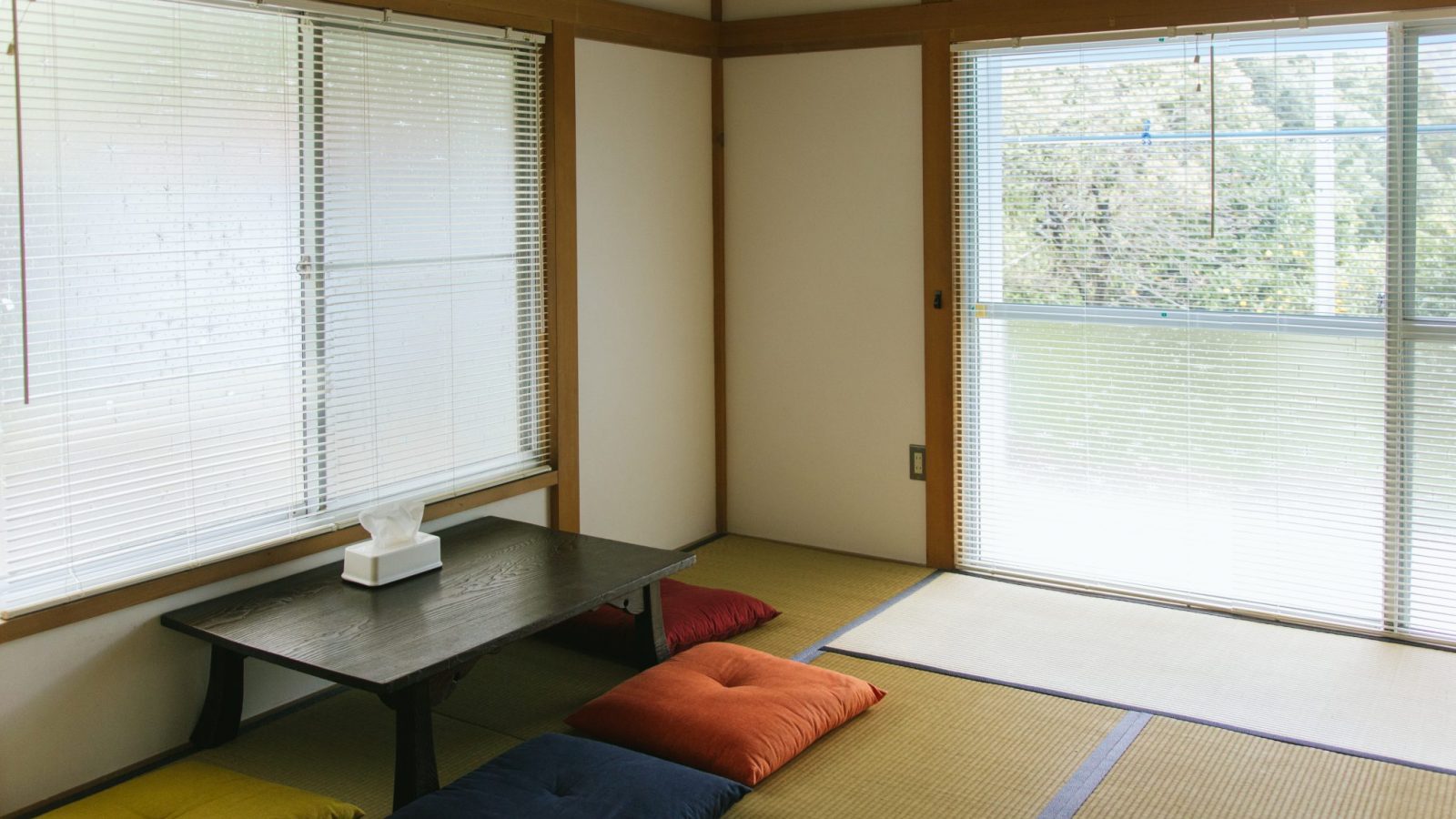 Japanese living room at coya cottage rental house shimoda